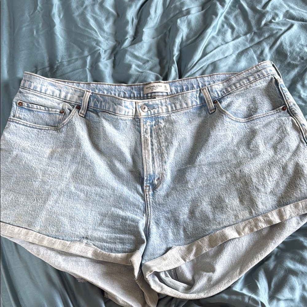 Curve love high rise mom shorts